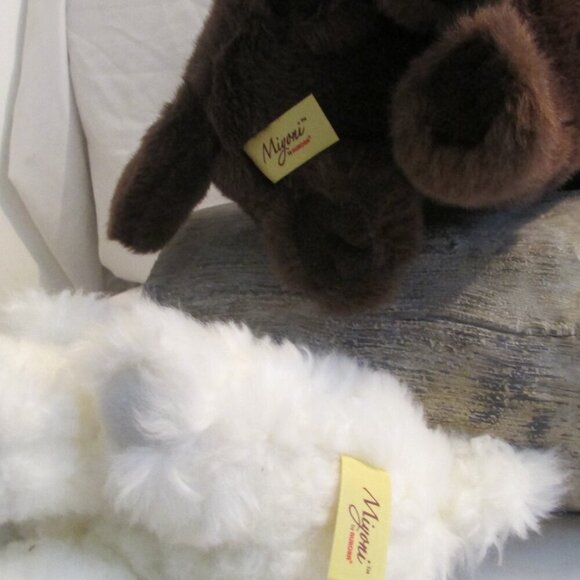 Aurora Miyoni Tots Lab Puppies 8" Plush Brown & White Labrad Puppies - Picture 12 of 13